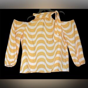 New Off the Shoulder Blouse. Size XL.